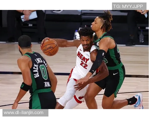 吉米巴特勒带领热火重返巅峰展现领袖风范与不屈精神