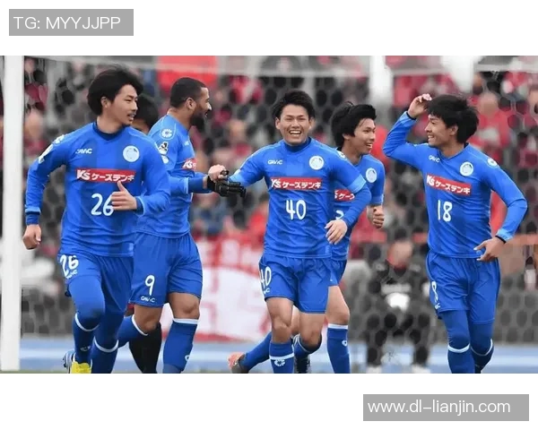 清水鼓动与大阪队的实力对比及战术分析探讨