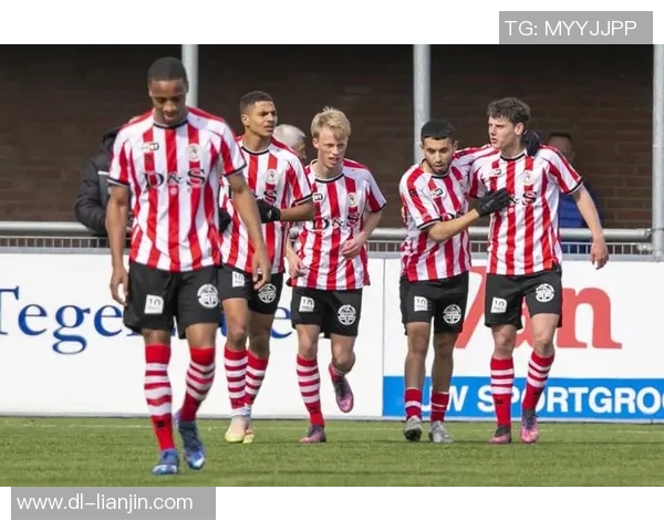 鹿特丹斯巴达迎战维迪斯争夺荷甲积分榜关键战役