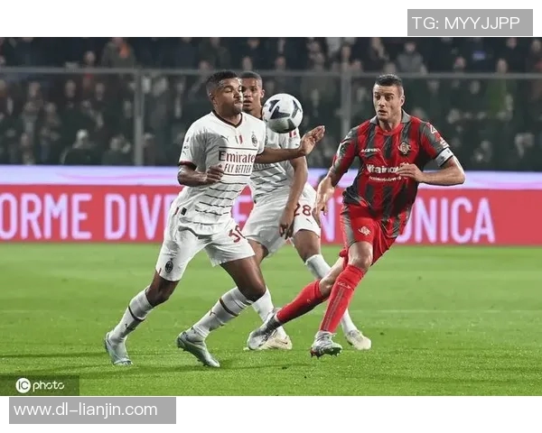 意甲激战热那亚迎战布雷西亚双方争夺关键积分展现精彩对决