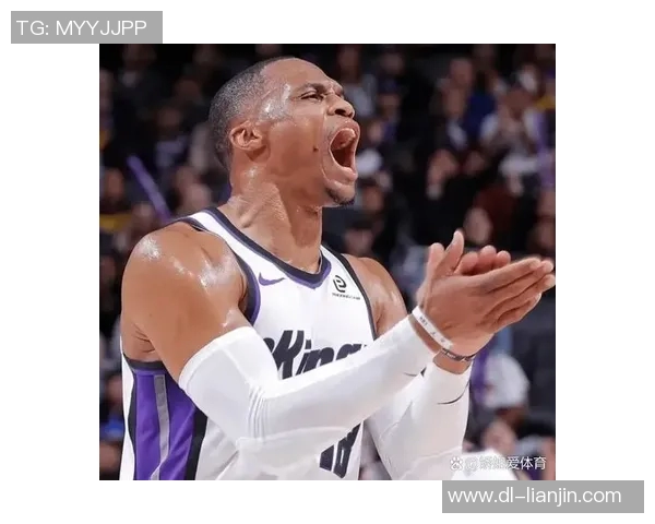 拉塞尔威斯布鲁克的篮球传奇与个人成长之路探析