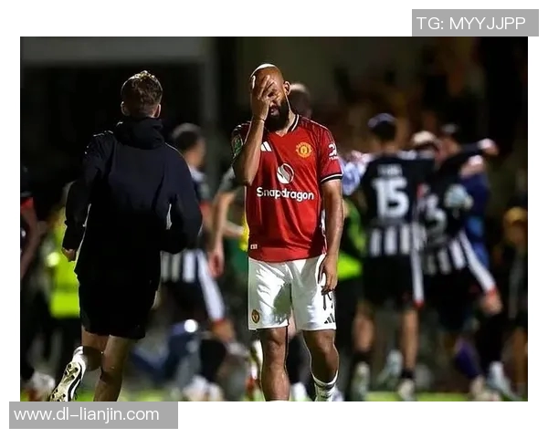 林肯城与诺兹郡的精彩对决揭示英乙联赛的激烈竞争与战术博弈