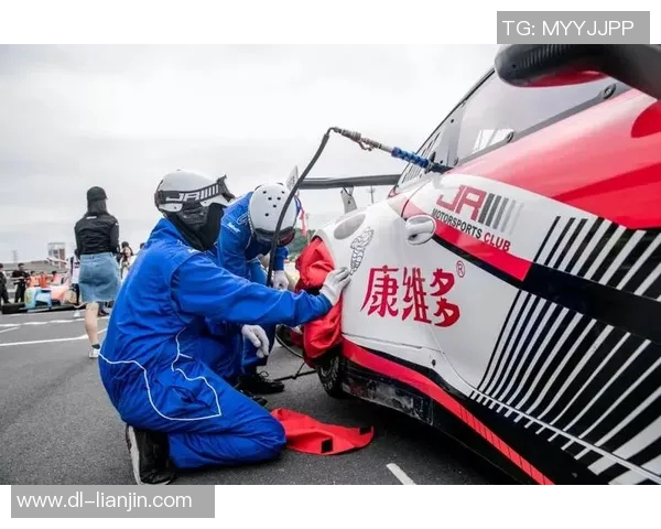 永昌与力帆球迷激情对决共谱足球盛宴的热血篇章